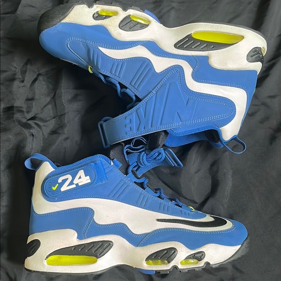 Men’s Nike Ken Griffey Jr. Blue and White Athletic Shoes - Picture 1 of 9